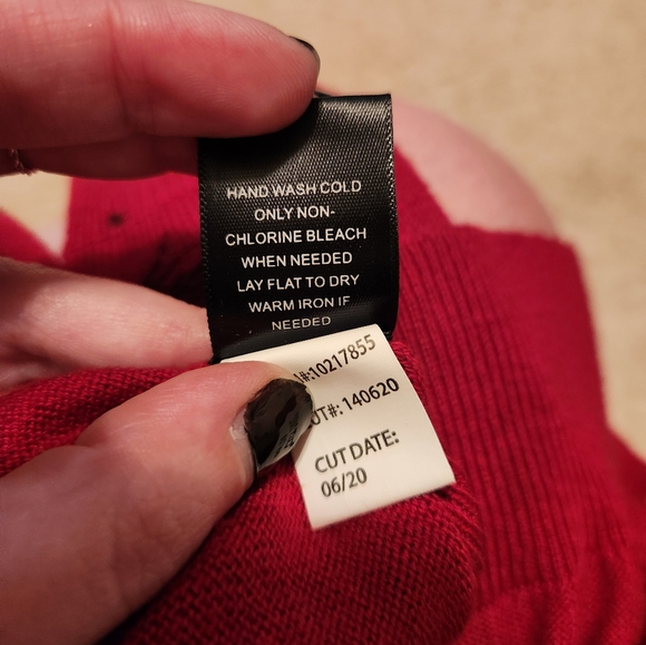 Red Sparrow Tattoo Cardigan M/L - Picture 5 of 8